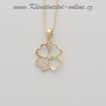 Zlatý přívěsek čtyřlístku