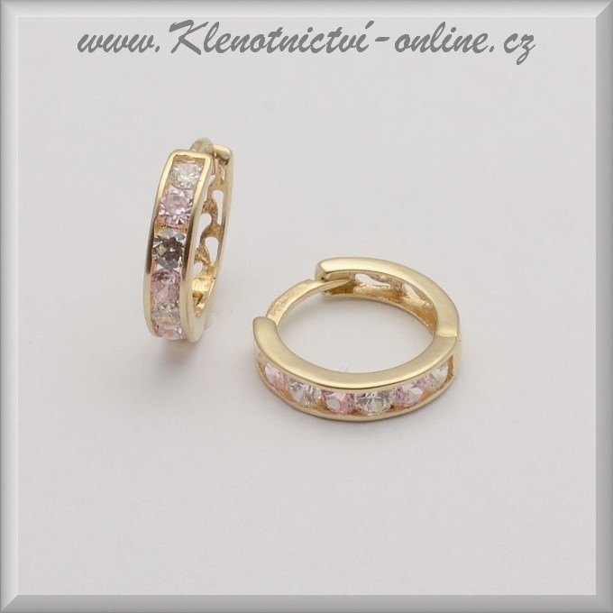 Zlaté zirkonové kruhy s růžovými kamínky